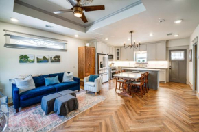 Walkable Dallas Bungalow 4 Mi to Downtown